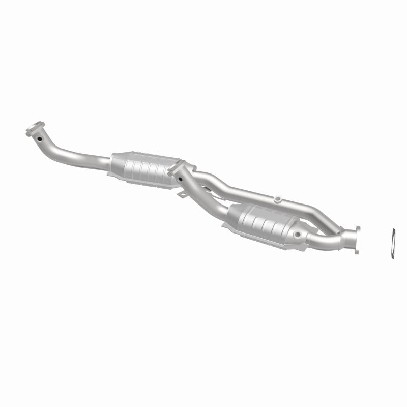 MagnaFlow Direct Fit Catalytic Converter 99-02 Windstar 3.8L