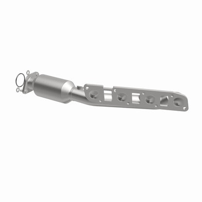 MagnaFlow 11-13 QX56 V8 5.6 OEM Manifold Direct Fit Converter