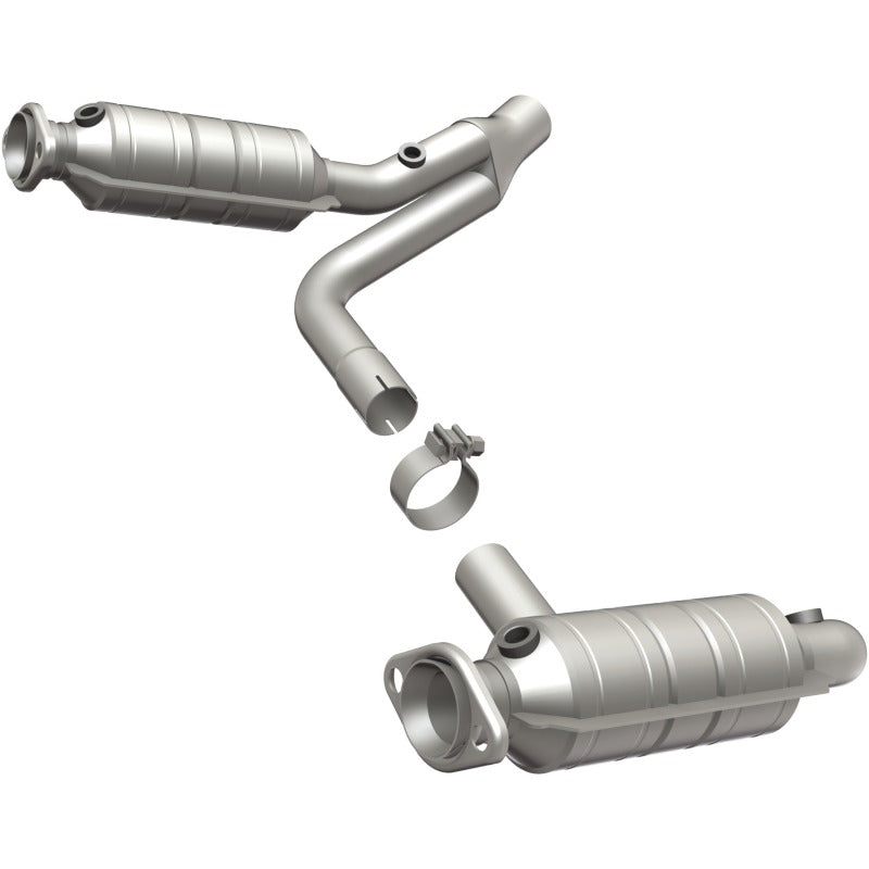 MagnaFlow Direct Fit Catalytic Converter Raider 2006 8 4.7L