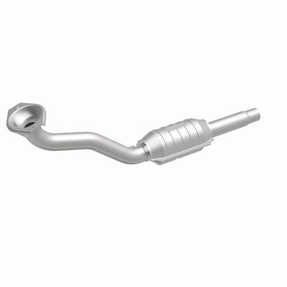 MagnaFlow Direct Fit Catalytic Converter VW 33.5X5X4 2/1.75