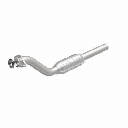 MagnaFlow Direct Fit Catalytic Converter 96 Buick LeSabre 3.8L