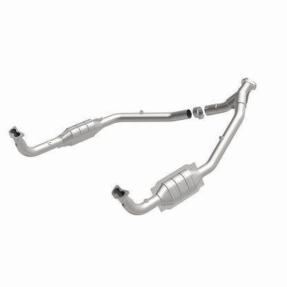 MagnaFlow Direct Fit Catalytic Converter 94-95 Disc./Defender 3.9L