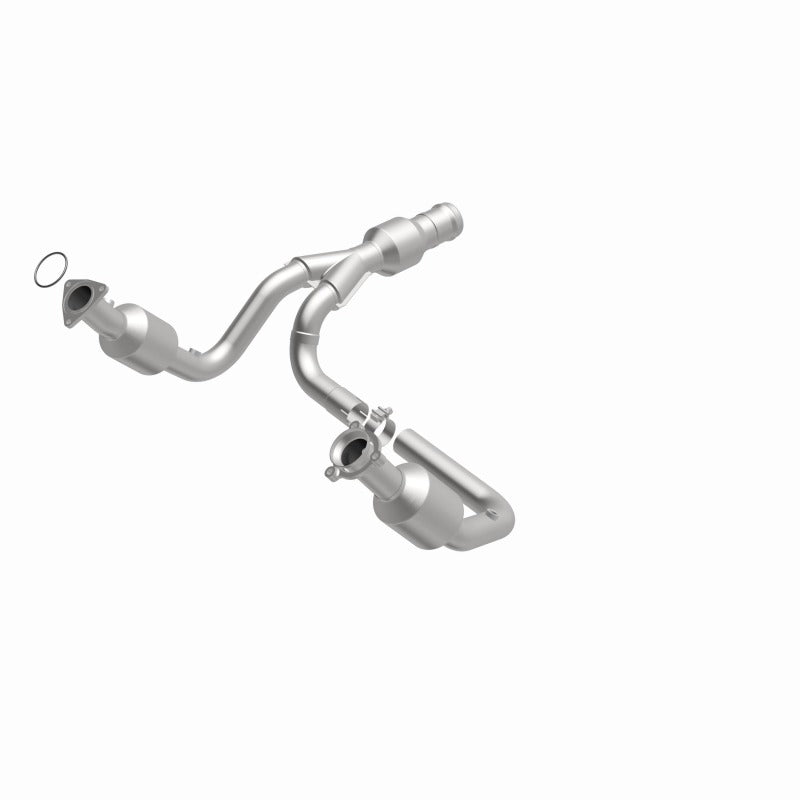 MagnaFlow Direct Fit Catalytic Converter 2015 GMC Yukon XL V8 6.2L