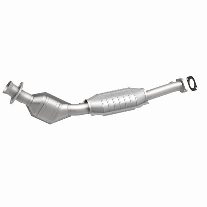 MagnaFlow Direct Fit Catalytic Converter 96-00 Crown Vic 4.6L OEM