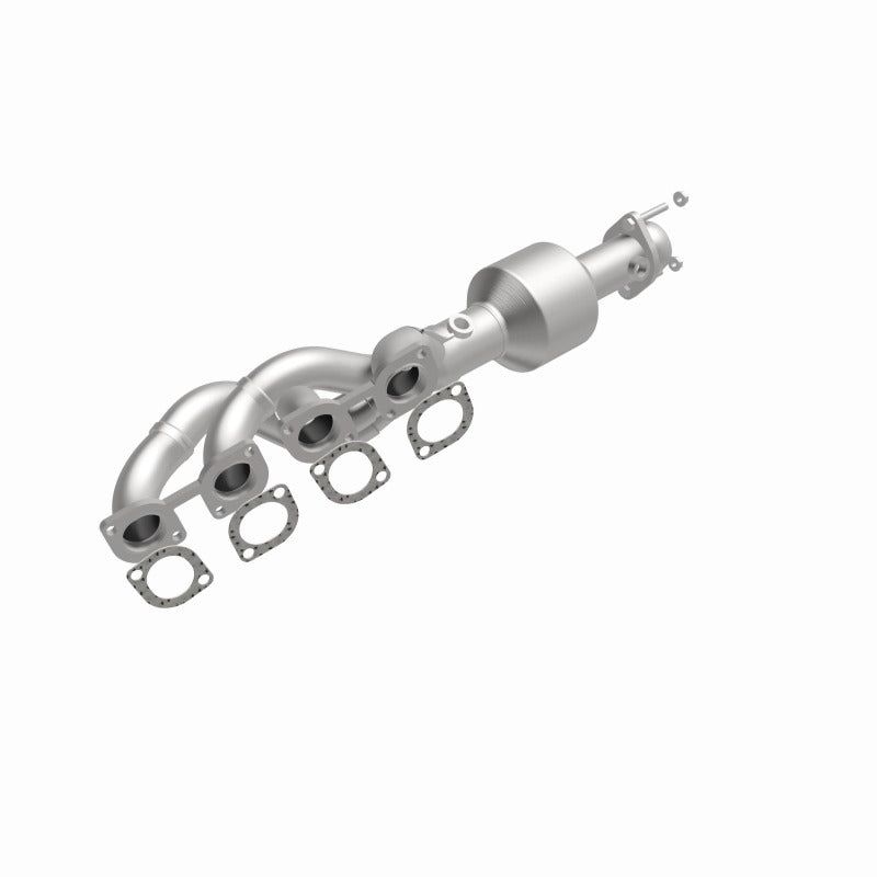 MagnaFlow Direct Fit Catalytic Converter 04-05 BMW 545I 4.4L P/S