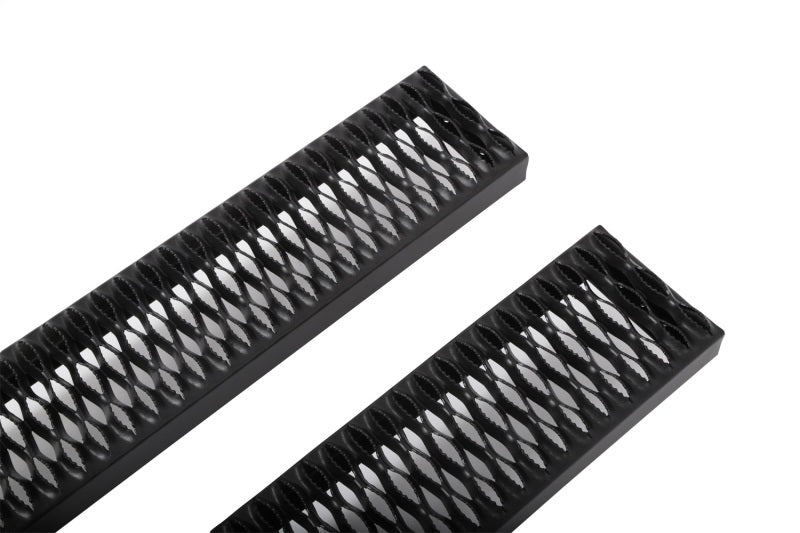 Dee Zee Universal Running Board Rough Step (36In Aluminum)