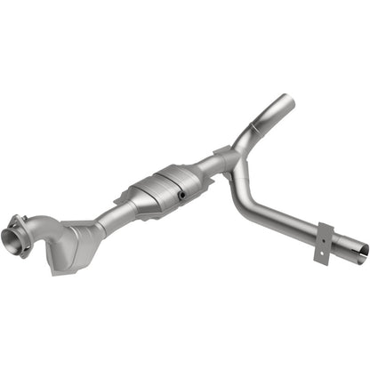 MagnaFlow Direct Fit Catalytic Converter 01 Ford Trucks 4.6L