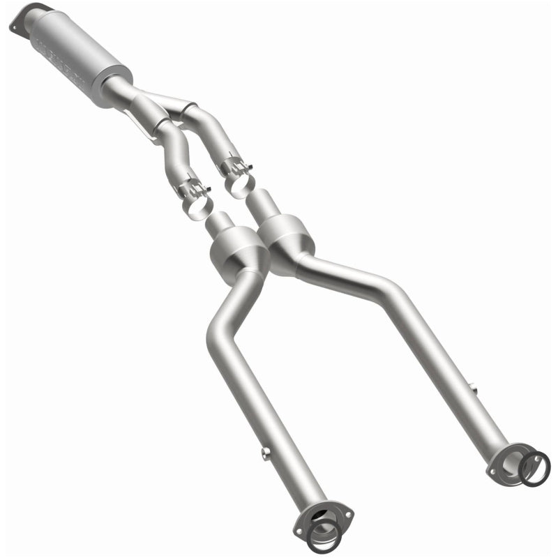 MagnaFlow Direct Fit Catalytic Converter 08-10 Lexus IS-F 5.0L
