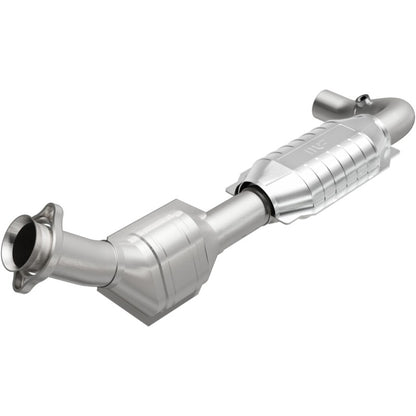 MagnaFlow Direct Fit Catalytic Converter 97-00 Ford Vans 4.2L