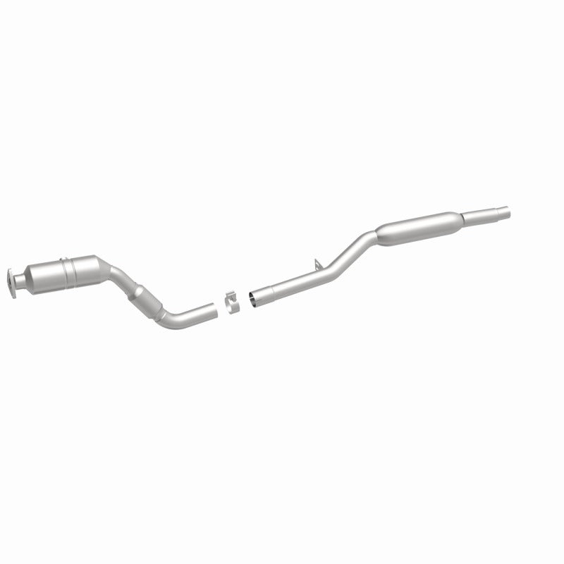 MagnaFlow Direct Fit Catalytic Converter 2005-2007 A6 QUATTRO 3.2L Underbody