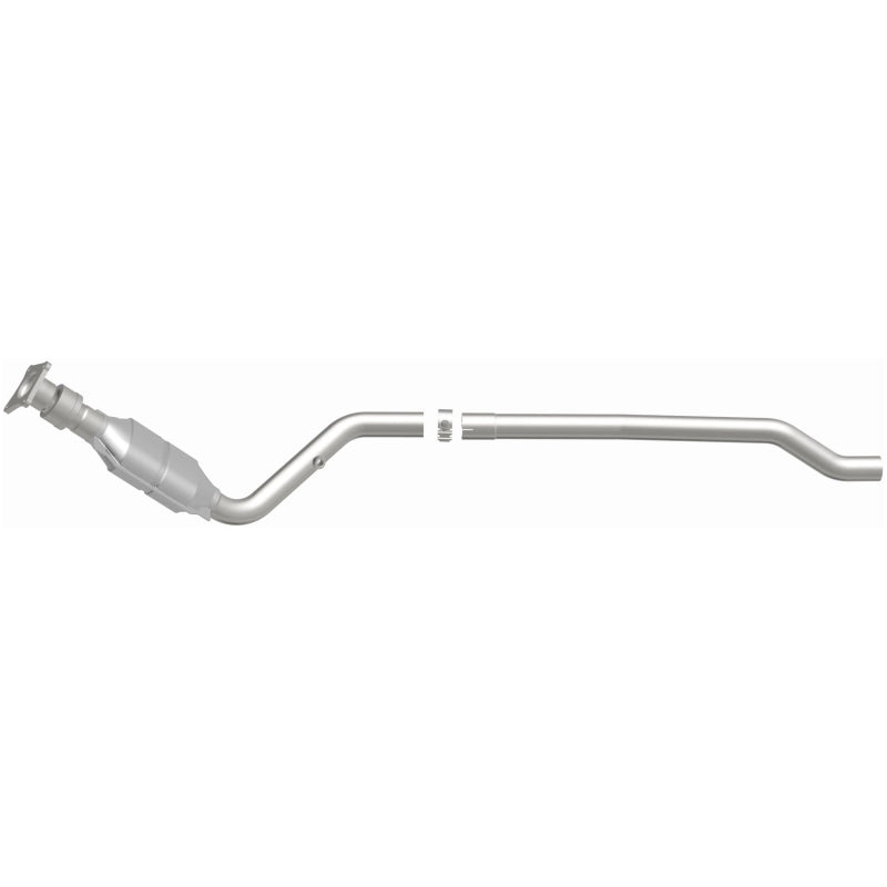 MagnaFlow Direct Fit Catalytic Converter 96-00 Caravan 3.0L
