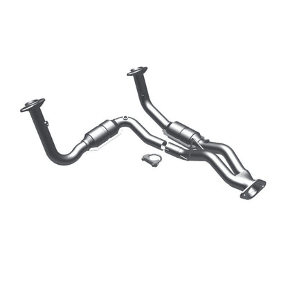 MagnaFlow Direct Fit Catalytic Converter 07-08 Jeep G/C OEM