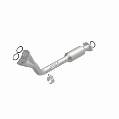 MagnaFlow Direct Fit Catalytic Converter California Grade 96-98 Toyota 4Runner 2.7L