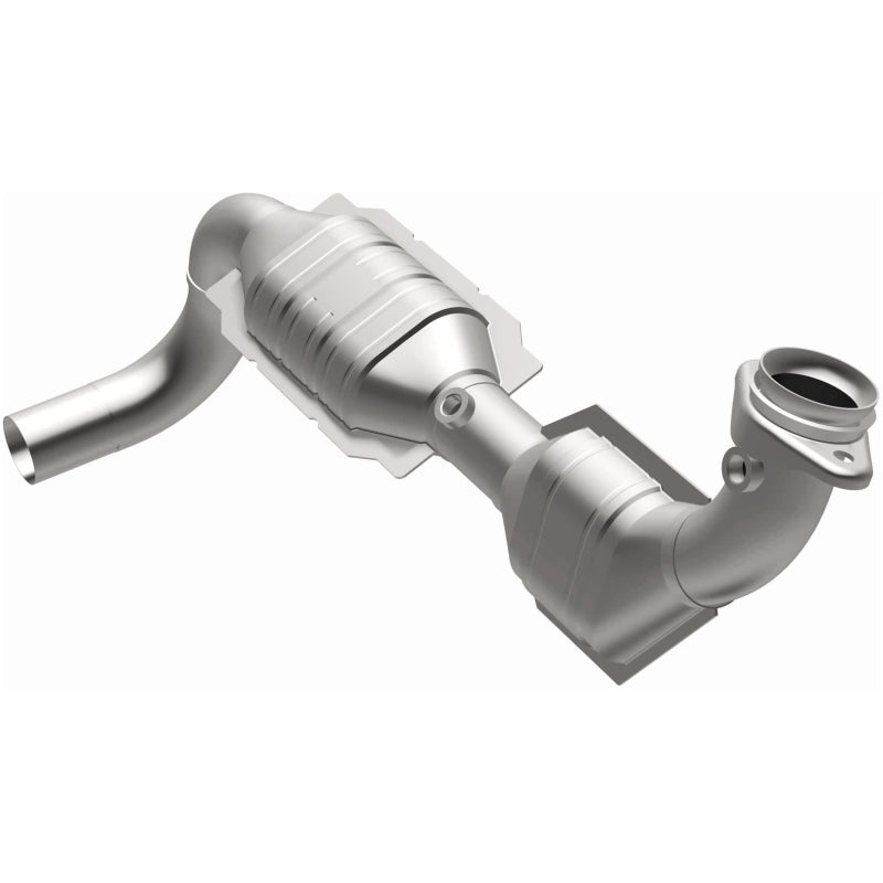 MagnaFlow Direct Fit Catalytic Converter 03-04 Ford Expedition 5.4L V8 Driver Side