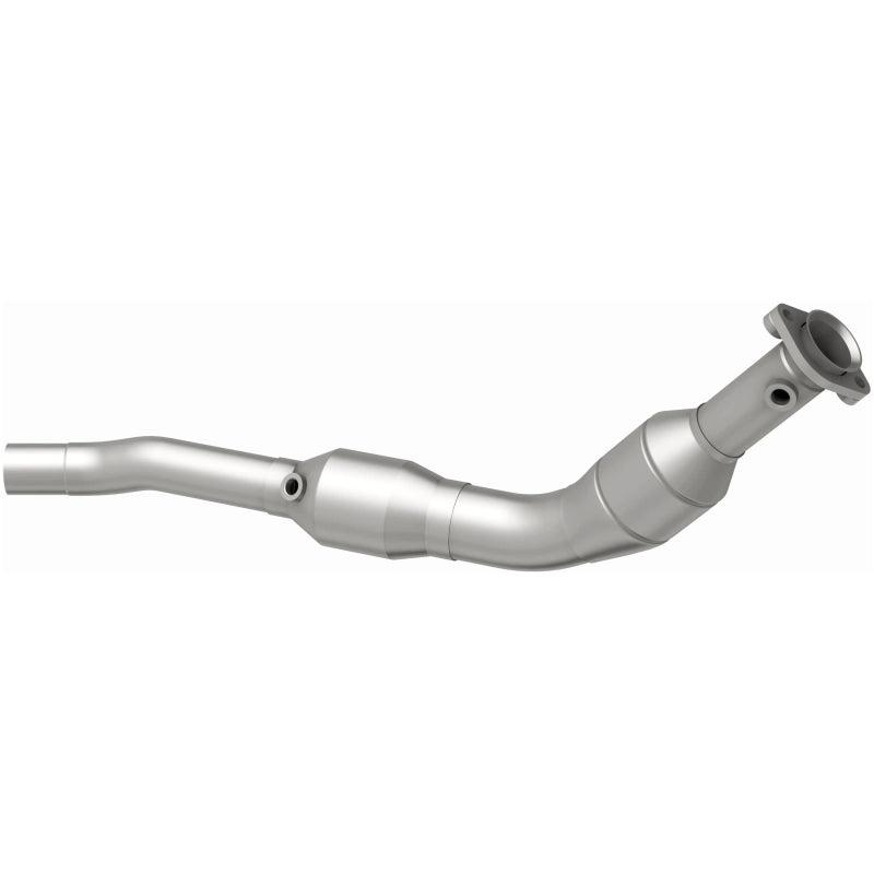MagnaFlow Direct Fit Catalytic Converter 05-08 LR3/RR Sport Driver Side
