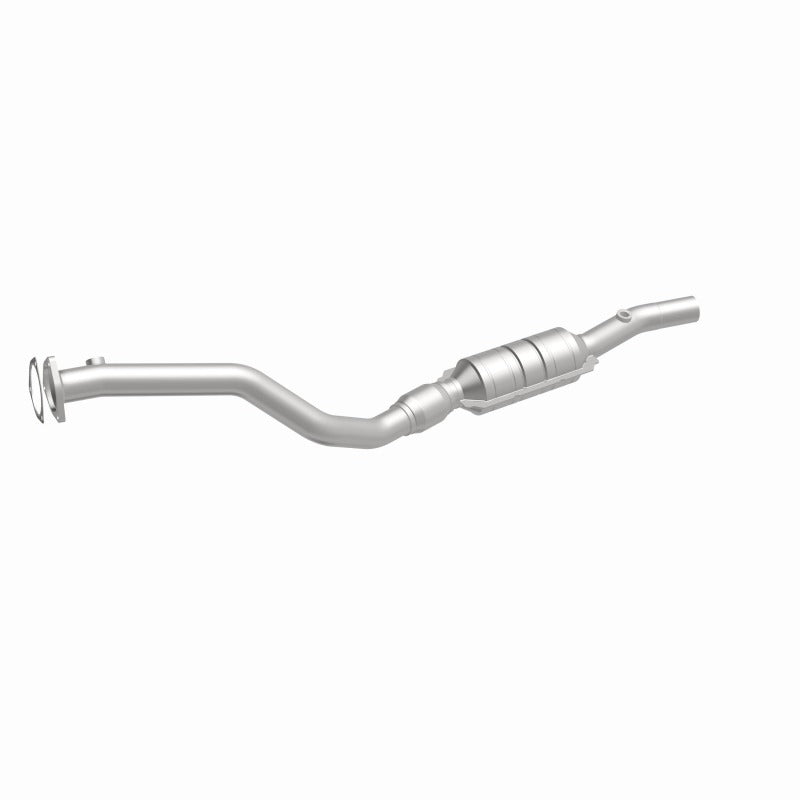 MagnaFlow Direct Fit Catalytic Converter 96-99 Audi A4/A4 Quattro 2.8L D/S (49 State)