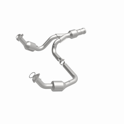 MagnaFlow 11-14 Escalade 6.2 Underbody Direct Fit Converter