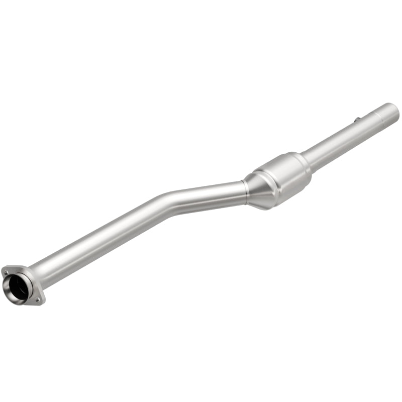 MagnaFlow Direct Fit Catalytic Converter 99-00 BMW 540i 4.4L PS Rear