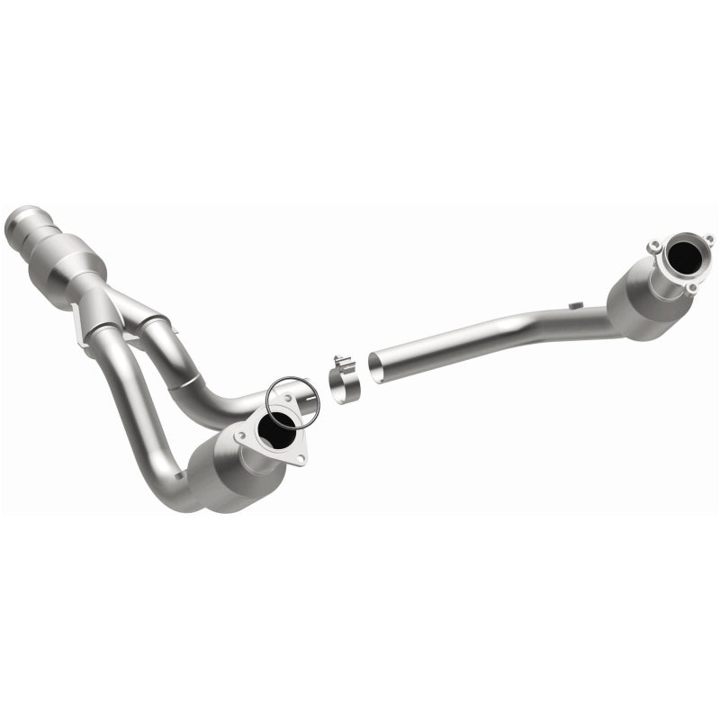 MagnaFlow Direct Fit Catalytic Converter 2015 GMC Yukon XL V8 6.2L