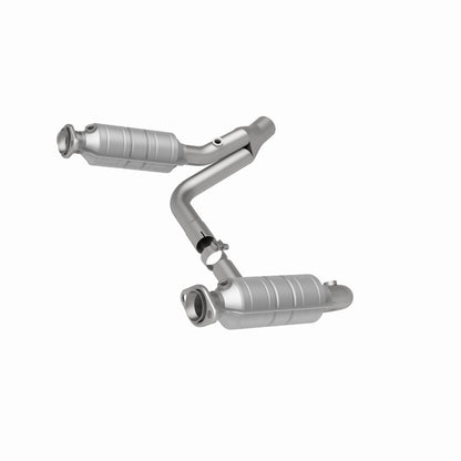 MagnaFlow Direct Fit Catalytic Converter Raider 2006 8 4.7L