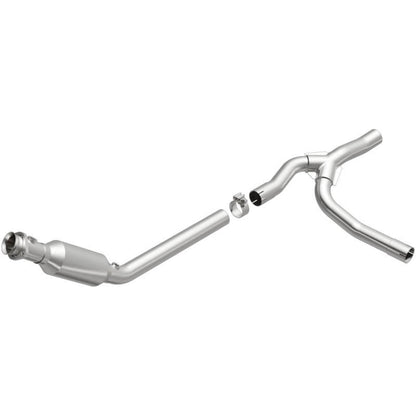 MagnaFlow Direct Fit Catalytic Converter OEM 2005 Dodge Ram 1500 Underbody