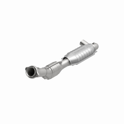 MagnaFlow Direct Fit Catalytic Converter 97-98 Ford Trucks 4.6L
