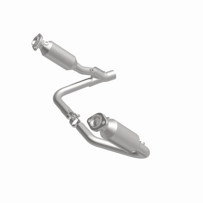 MagnaFlow 05-06 Dodge Durango 4.7L Direct Fit Converter