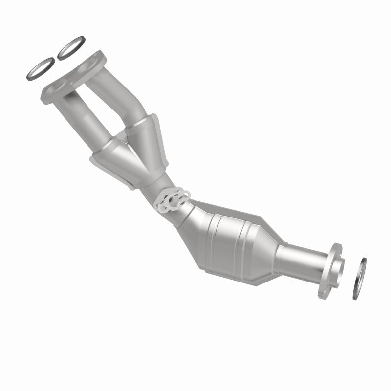 MagnaFlow Direct Fit Catalytic Converter 01-04 Tacoma 2.7L front 49S