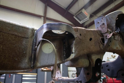Rustbuster Front Cab Mount Left Side