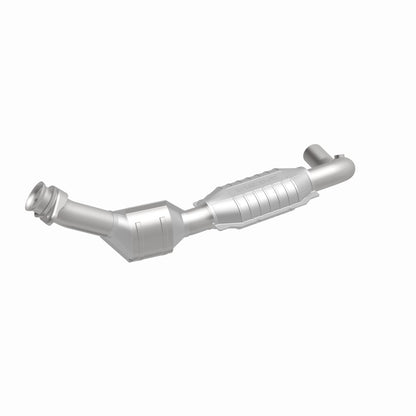 MagnaFlow Direct Fit Catalytic Converter 00-03 Ford Van 4.2L OEM