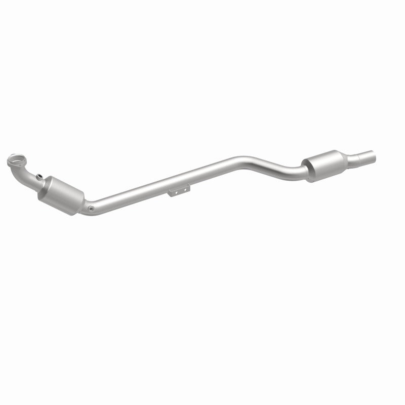 MagnaFlow Direct Fit Catalytic Converter 02-04 Mercedes C32 3.2L Passenger Side