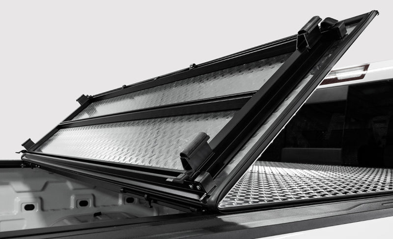 Access LOMAX Tri-Fold 2017+ Honda Ridgeline 5ft Bed