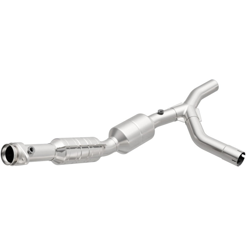 MagnaFlow Direct Fit Catalytic Converter 05-07 Ford E150 4.6L Passenger Side