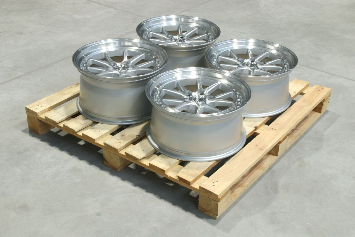 JR Wheels SET-JR#403 Set of JR39 18x8,5 ET30 + 18x9,5 ET15 5x120 Silver Machined Face