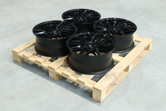 JR Wheels SET-JR#424 Set of JR28 18x7,5 ET33 4x100 Gloss Black