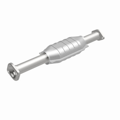 MagnaFlow Direct Fit Catalytic Converter 01-03 Montero Sport rr OEM