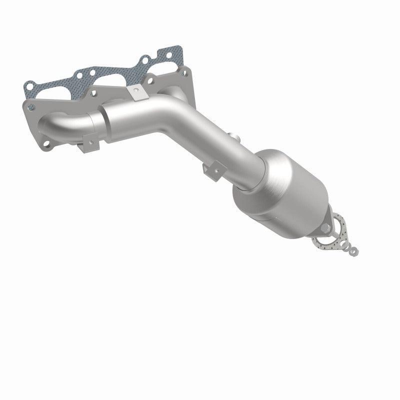 MagnaFlow Direct Fit Catalytic Converter 10-12 Hyundai Genesis 3.8L