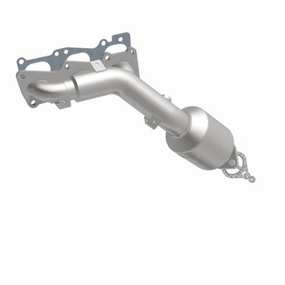 MagnaFlow Direct Fit Catalytic Converter 10-12 Hyundai Genesis 3.8L