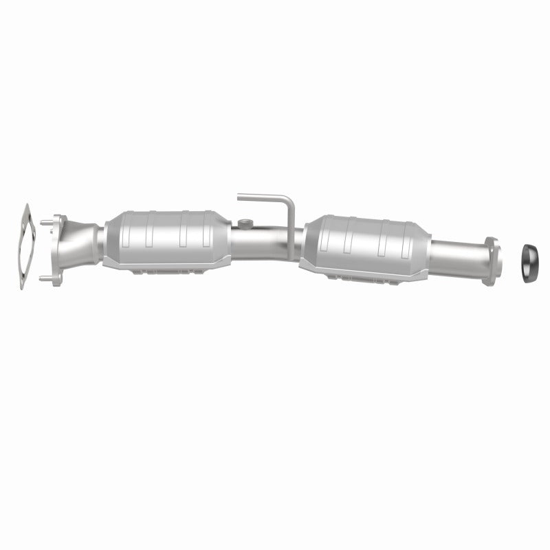 MagnaFlow Direct Fit Catalytic Converter 2001-05 Explorer 4.0L Sport Trac Rear Section