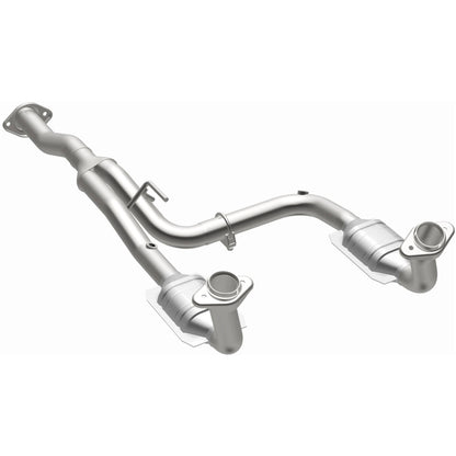 MagnaFlow Direct Fit Catalytic Converter 07 Jeep Liberty 3.7L