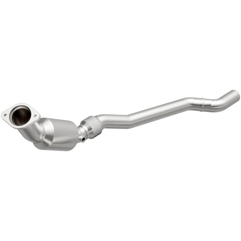 MagnaFlow Direct Fit Catalytic Converter 06-14 Chrysler 300 5.7L