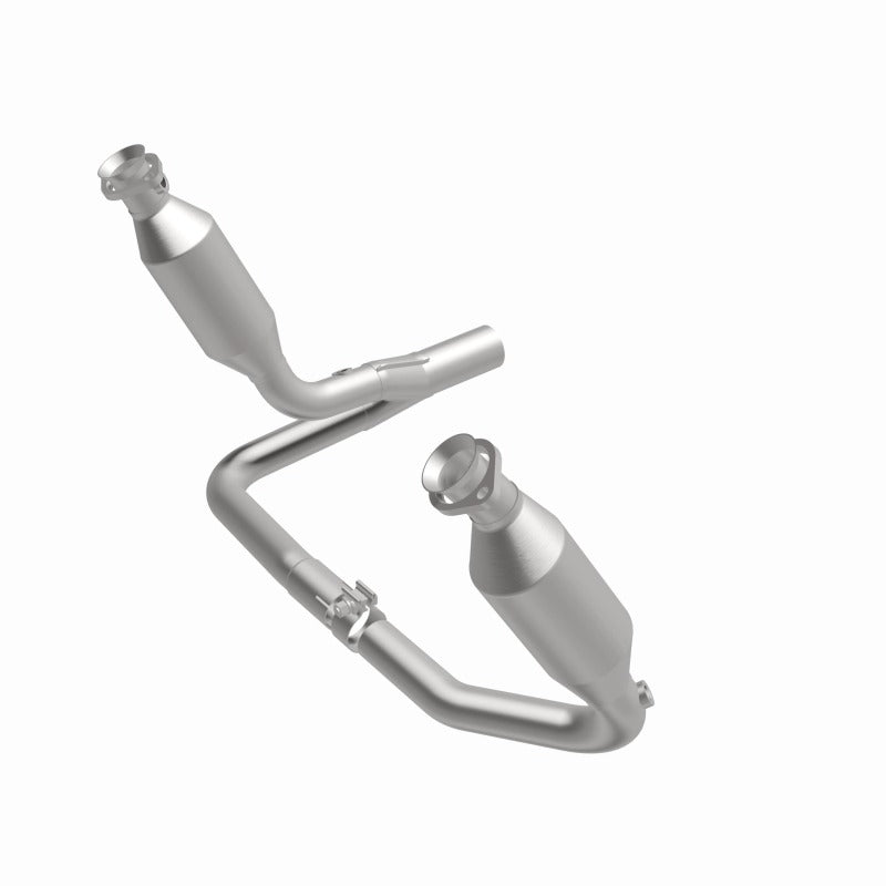 MagnaFlow Direct Fit Catalytic Converter OEM 2004 Dodge Dakota Underbody