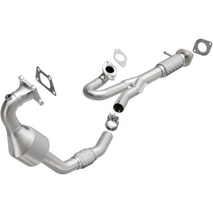 MagnaFlow Direct Fit Catalytic Converter 2010-2011 SRX 3 L Underbody