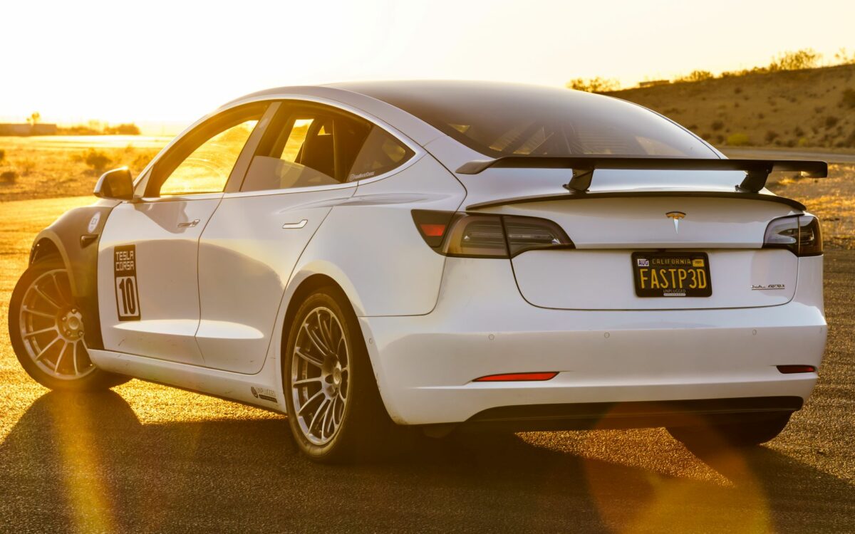 UNPLUGGED PERFORMANCE UP-M3MY-309-2.1 DUAL REAR SPOILER UPGRADE FOR TRUNK SPOILER CUSTOMERS, GLOSS FOR TESLA MODEL 3