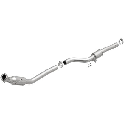 MagnaFlow Direct Fit Catalytic Converter 2013-2017 SL550 V8 4.6 OEM Underbody