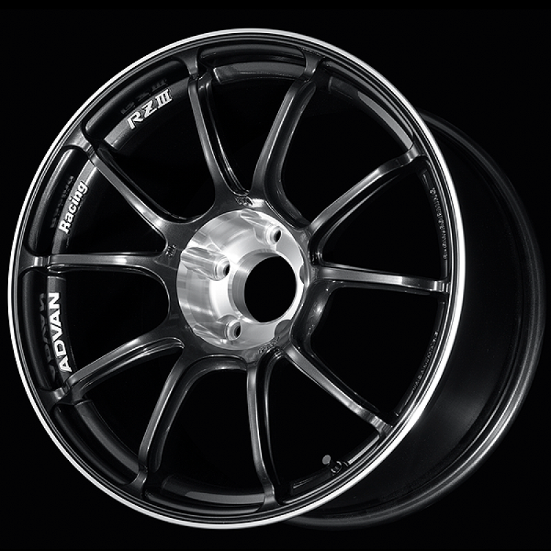 Advan RZIII 18x8.0 / +44 Offset / 5x114.3 BC / 73mm Bore / Black Gun Metallic & Diamond Cut