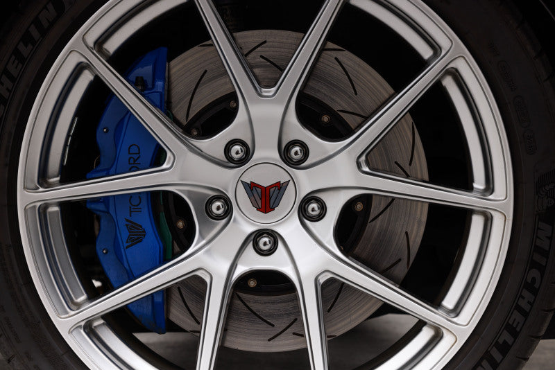 DBA 05-09 Audi A4 Quattro Front 5000 Series Slotted Rotor w/Black Hat