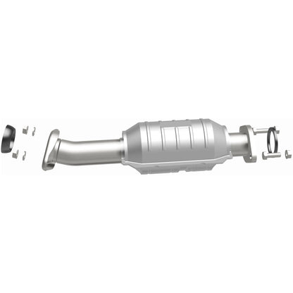 MagnaFlow Direct Fit Catalytic Converter 04-07 Suzuki Aerio 2.3L