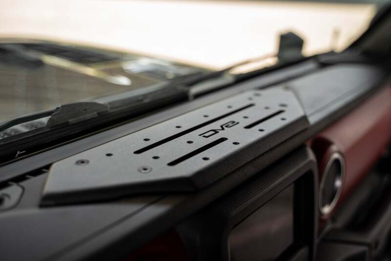 DV8 Offroad 18-23 Jeep Wrangler JL/20-23 Gladiator JT Device Dash Mount V2