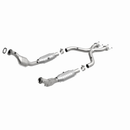 MagnaFlow Direct Fit Catalytic Converter 99-01 Ford Mustang 4.6L